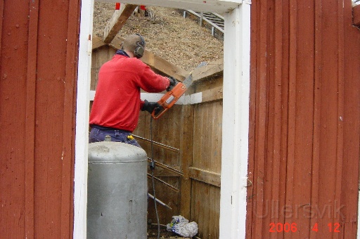 Tommy river.jpg - Motorsåg äar alltid lika användbar